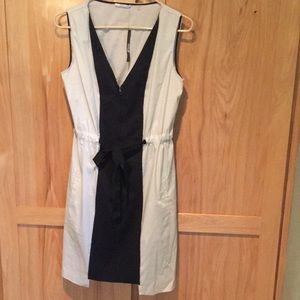 Tahari Lindly dress women’s sz 6 new